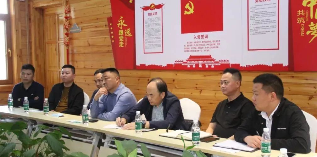9df2c187949789255be22d953f763cfe.jpg